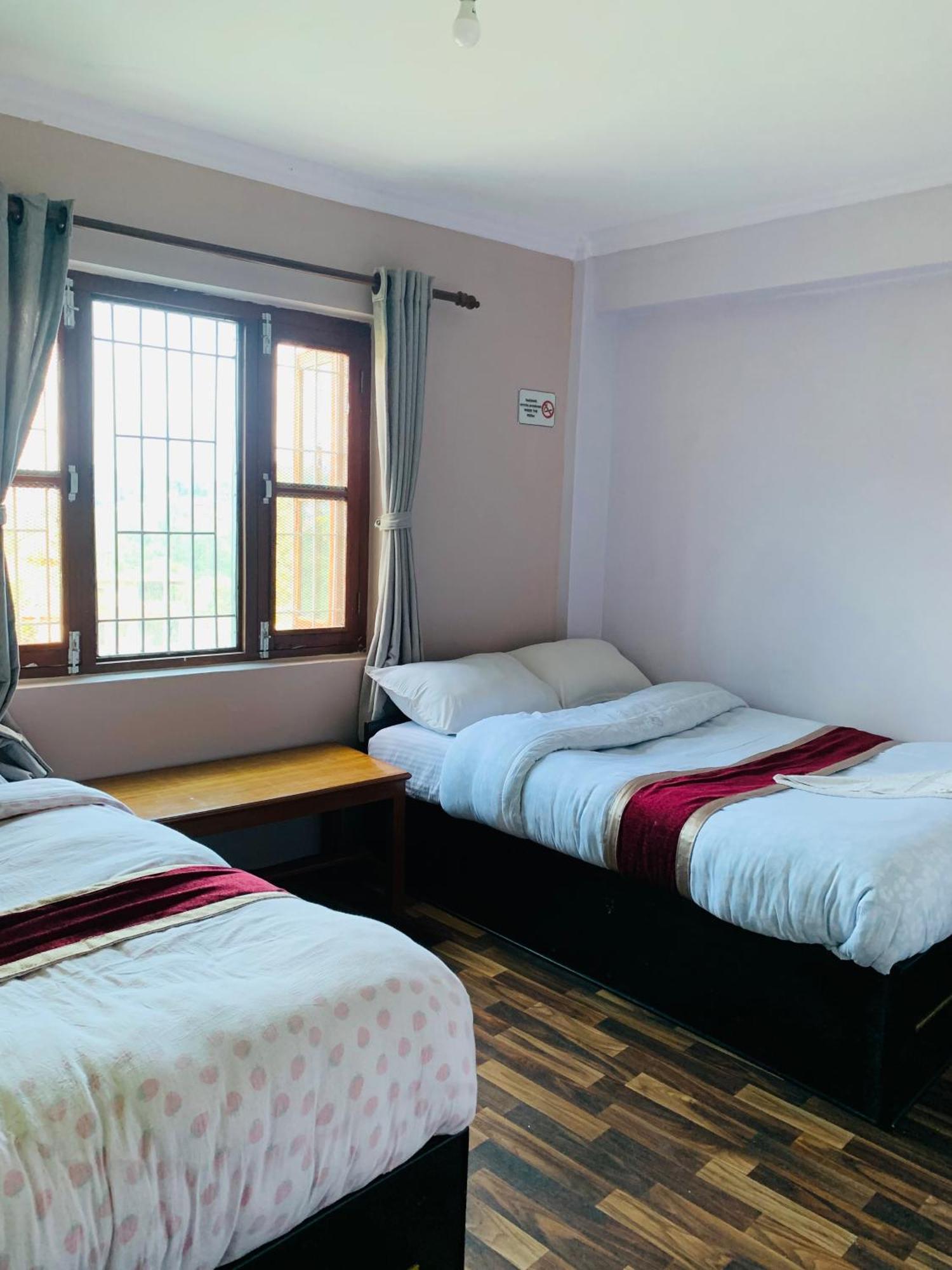 Bandipur Samira Homestay & Mountain View Restaurant Extérieur photo