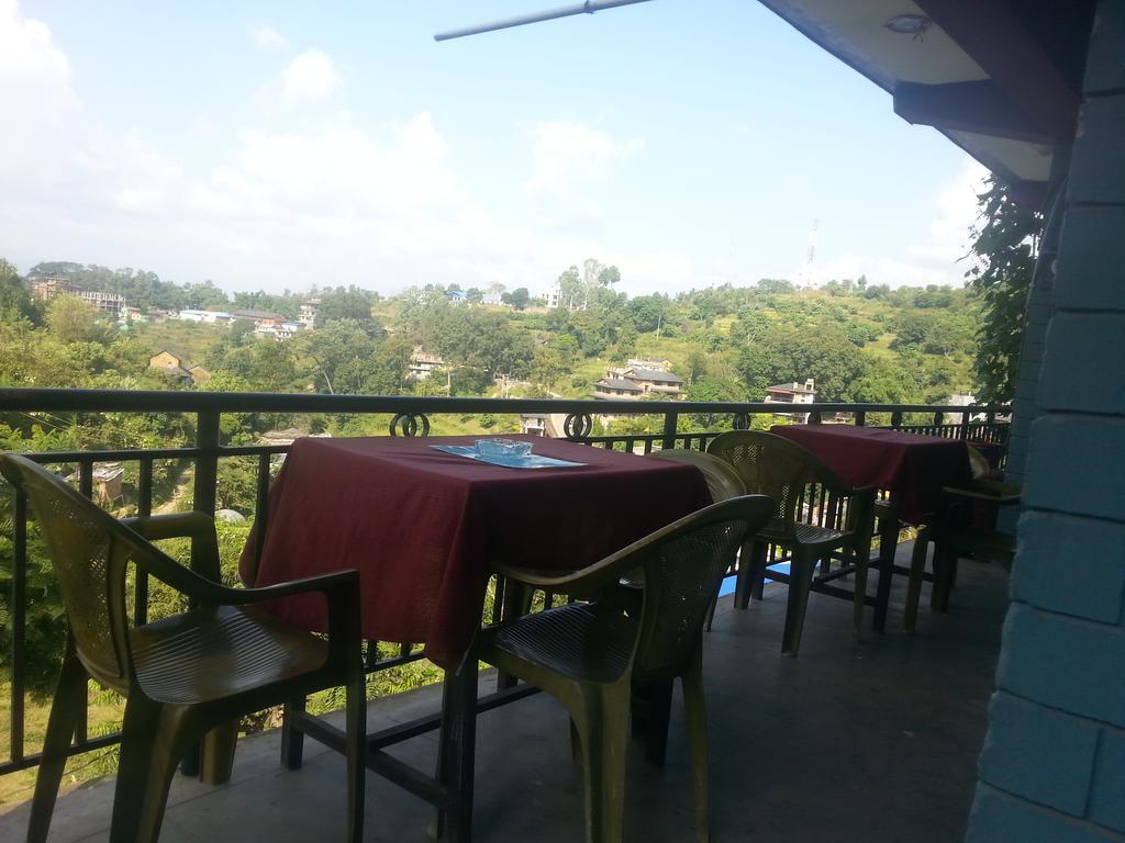Bandipur Samira Homestay & Mountain View Restaurant Extérieur photo